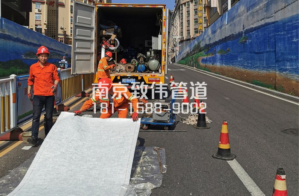 栖霞街市政箱货设备